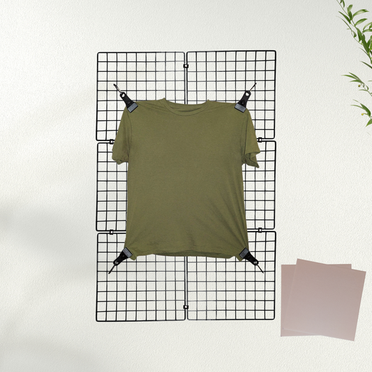 Six-piece Shirt Stretcher: Versatile 14x14 connectable grids with 6 clips, two cardboard pieces, for professional-level crafting.